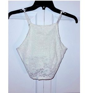 Brand New w/o tags lace crop top size small